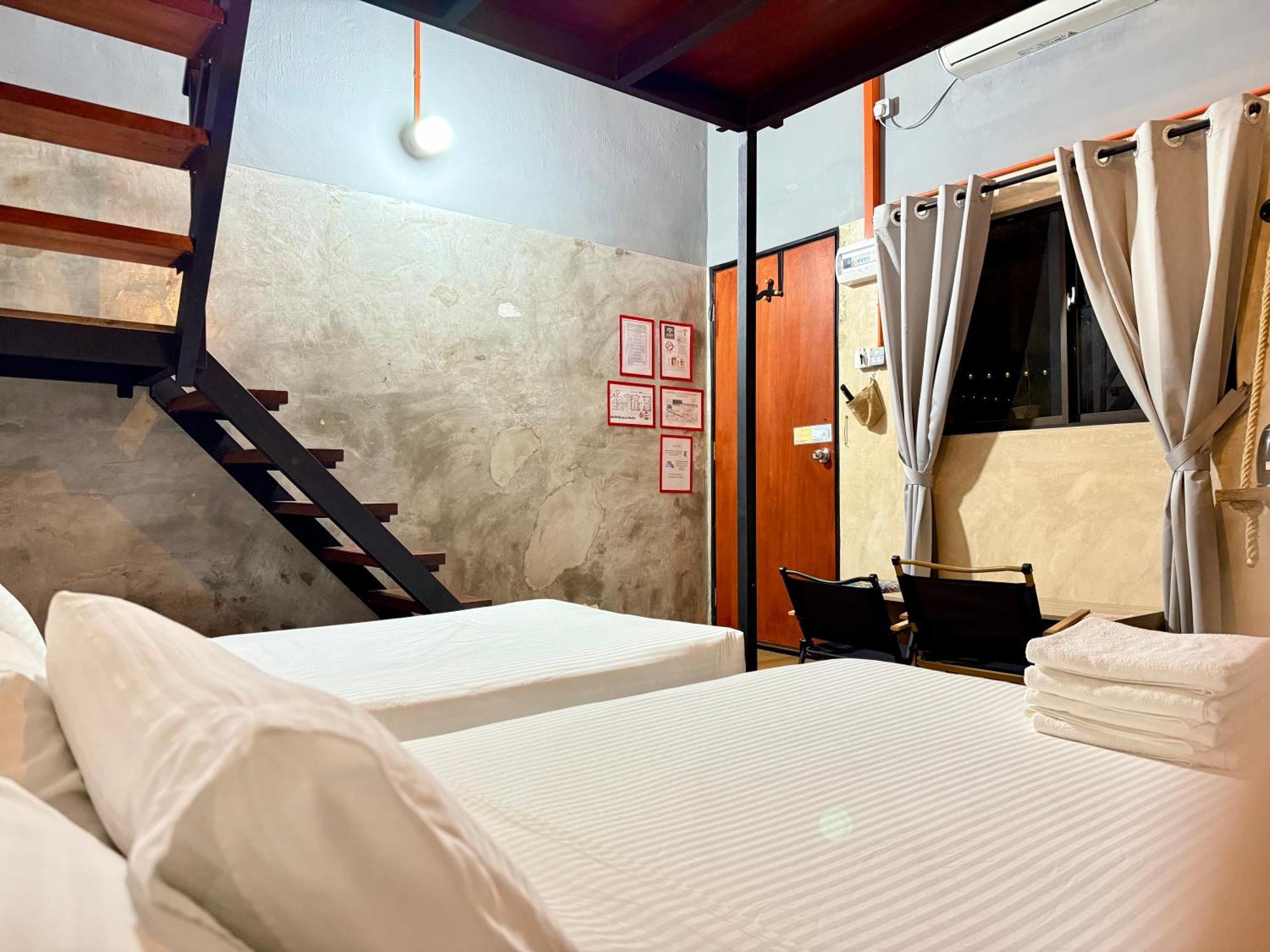 Ardour Lodge "A" Wing Tanjung Bungah  Exterior foto