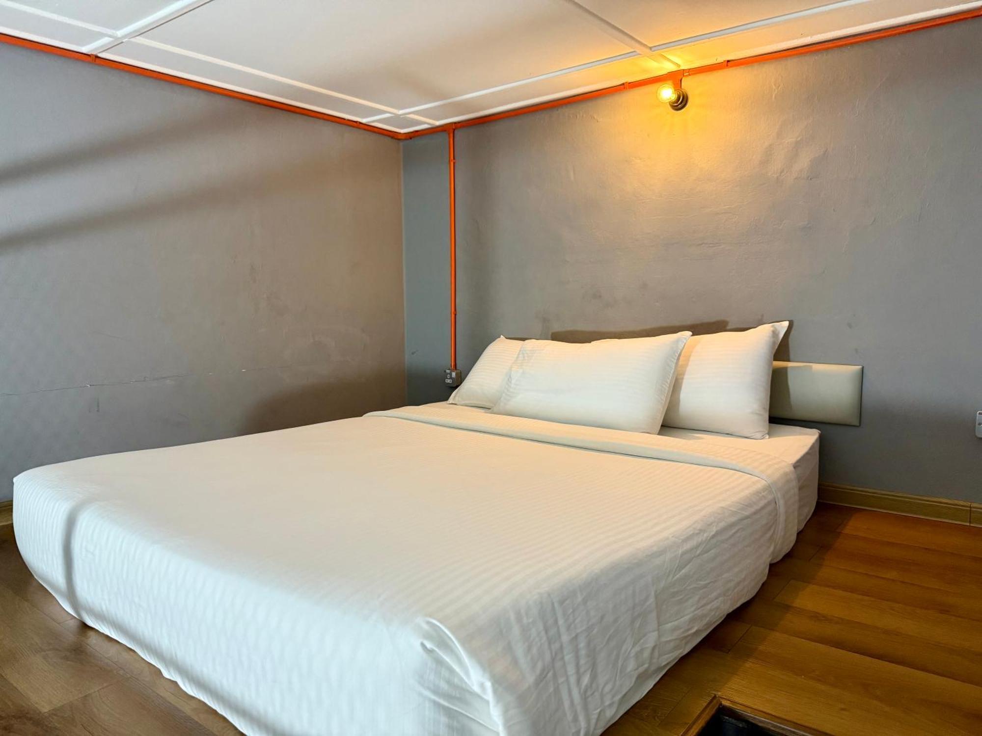 Ardour Lodge "A" Wing Tanjung Bungah  Exterior foto